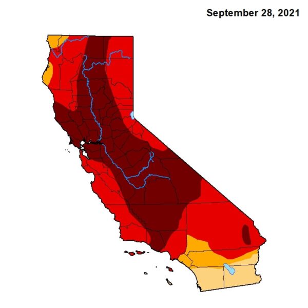 California: Nhiều mưa hơn nhưng lại có nhiều hạn chế sử dụng nước hơn