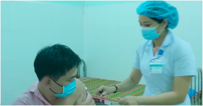 Việt Nam ngày 9/1: Tổng hơn 23,000 ca nhiễm, số F0 mang biến chủng mới tăng lên 31 trường hợp, Hà Nội số ca bệnh nặng tăng