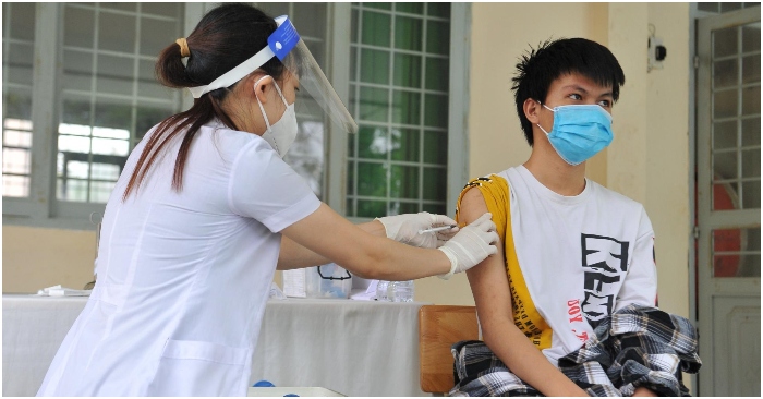 Việt Nam ngày 29/1: Hơn 15,000 ca nhiễm mới, thời gian điều trị F0 tại nhà còn 7 ngày, BOT xa lộ Hà Nội giảm phí từ tháng 2