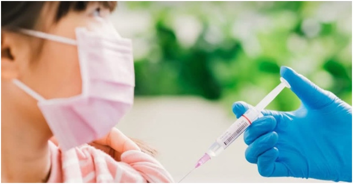 Việt Nam: Một trường hợp ở Lào Cai tử vong sau chích vaccine COVID-19 liều 2, tiếp tục mua cho trẻ lứa tuổi 5-11?