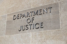 Nhà khoa học Trung Quốc nhận tội đánh cắp bí mật thương mại từ Monsanto