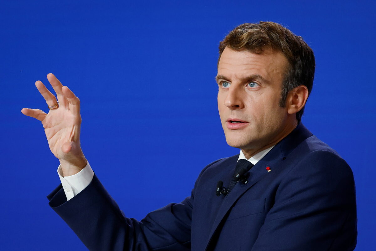 Hạ viện Pháp thông qua ‘giấy thông hành vaccine’ nghiêm ngặt hơn của Tổng thống Macron