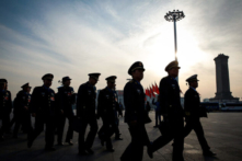 Tham nhũng làm mài mòn hiệu quả chiến đấu của quân đội Trung Quốc