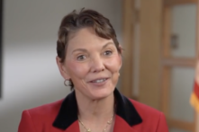 Để phản đối sự lạm dụng của ĐCSTQ, các vận động viên Mỹ không nên tham dự Olympic Bắc Kinh