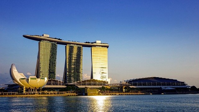 Singapore yêu cầu mũi bổ sung COVID-19 để duy trì trạng thái ‘chích ngừa đầy đủ’