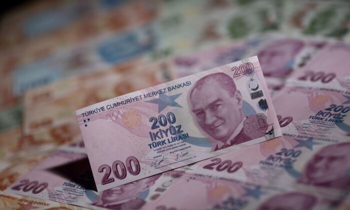 Lạm phát hàng năm của Thổ Nhĩ Kỳ tăng vọt 36% trong bối cảnh thảm họa của đồng Lira đang diễn ra