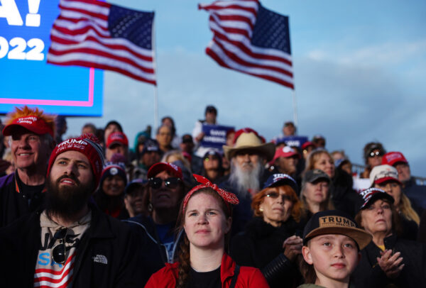 Trump mít tinh đầu tiên