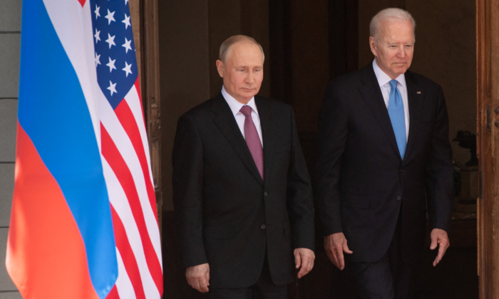 Chuyên gia: Căng thẳng Hoa Kỳ-Nga làm tăng nguy cơ xung đột hạt nhân