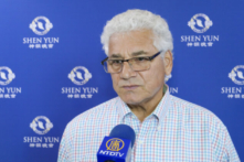 Khán giả tại Jacksonville thưởng thức Shen Yun trong ngày đầu năm mới