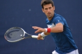 các nhà chức trách có cơ sở Novak Djokovic