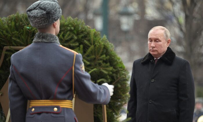 Thủ lĩnh hai khu vực ly khai của Ukraine đề nghị ông Putin giúp đỡ