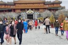 Việt Nam ngày 15/2: Gần 32,000 ca nhiễm, toàn bộ học sinh tiểu học ở Hà Nội đến trường từ 21/2