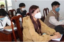 Tin Việt Nam ngày 26/2: Tổng gần 99,000 ca nhiễm mới, ít nhất 13 người tử vong sau vụ lật cano ở biển Cửa Đại