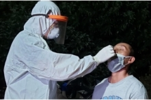 Tin Việt Nam ngày 27/2: Tổng gần 102,000 ca nhiễm mới, ‘dịch ở Hà Nội có thể đạt đỉnh trong 2 tuần tới’, hàng không sẵn sàng lên đường đón công dân rời Ukraine