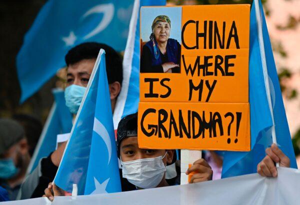 Hoa Kỳ thúc giục Trung Quốc chấm dứt lao động cưỡng bức người Duy Ngô Nhĩ ở Tân Cương