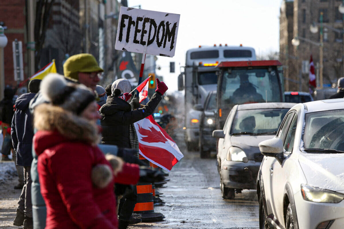 Các cuộc biểu tình lấy cảm hứng từ Freedom Convoy đang lan ra toàn cầu