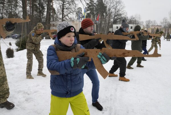 NATO cân nhắc hiện diện ‘lâu dài hơn’ ở Đông Âu