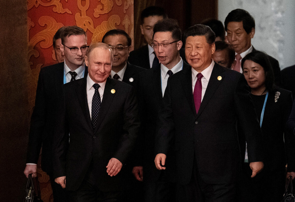 Các biện pháp trừng phạt đối với Nga đang leo thang, và sức mạnh của Trung Quốc cũng đang tăng lên
