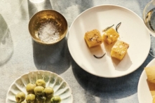 Bánh bột bắp Polenta phô mai nướng giòn