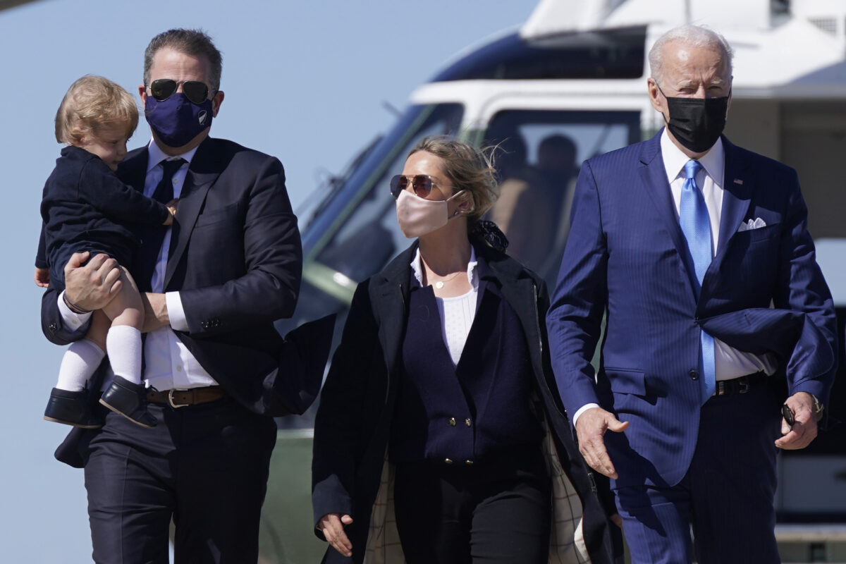 Ông Hunter Biden đã cố gắng môi giới cho thỏa thuận năng lượng với công ty dầu khí Trung Quốc