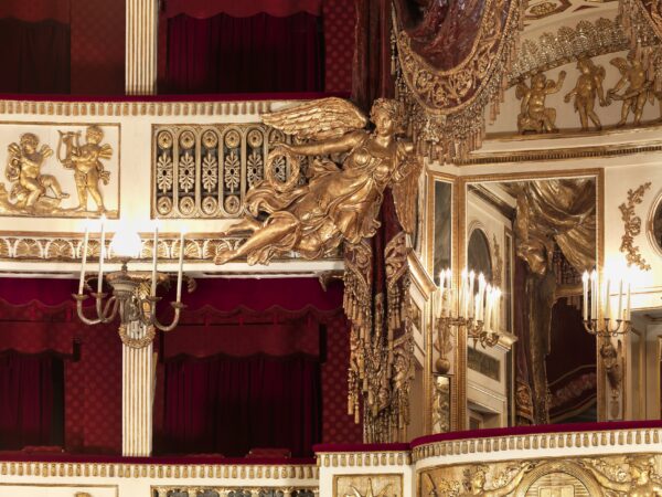 nhà hát Teatro di San Carlo