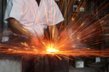 Hoa Kỳ đưa ra thỏa thuận với Nhật Bản để chấm dứt thuế quan thép do cựu TT Trump áp đặt