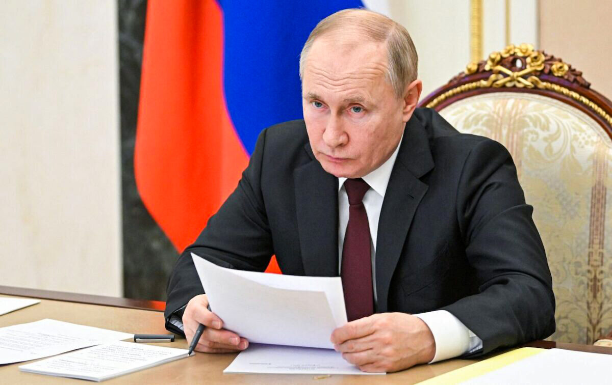 Tổng thống Putin: Phương Tây đang cố gắng ‘xóa sổ’ văn hóa Nga