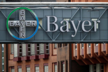 Đi hay ở? Các công ty, ngân hàng phương Tây ở Nga phải đối mặt với những thách thức lớn