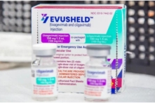 Tin Việt Nam ngày 19/3: Bộ Y tế khẳng định Evusheld là thuốc, không sử dụng để phòng COVID-19, học sinh ở Sài Gòn là F0 tiếp tục tăng