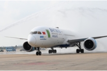 Tin Việt Nam ngày 1/3: Tổng hơn 114,000 ca nhiễm, chốt liều vaccine Pfizer chích cho trẻ 5-11 tuổi, danh sách 5 đường bay đón công dân tại Ukraine