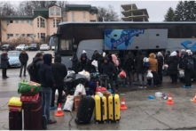 Tin Việt Nam ngày 7/3: Hơn 2,500 người Việt đã được di tản an toàn khỏi Ukraine, giá vàng SJC tăng thẳng đứng lên gần 71 triệu đồng/lượng