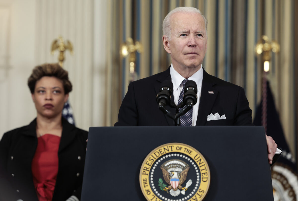 Tổng thống Biden cho biết ‘sẽ không rút lại’ bình luận rằng ông Putin không nên nắm quyền
