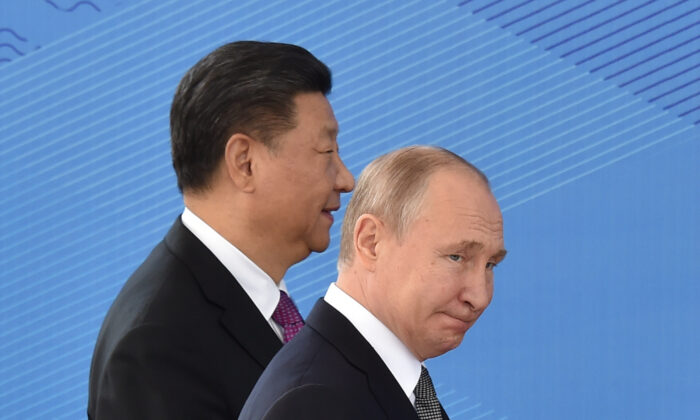 Trung Quốc có nguy cơ bỏ lỡ mục tiêu tăng trưởng kinh tế nếu hỗ trợ Nga