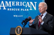 Sự thịnh vượng giả tạo của ông Biden: Không có sự phục hồi mạnh mẽ