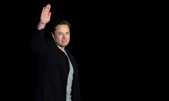 Tỷ phú Elon Musk: Âu Châu nên khởi động lại các nhà máy điện hạt nhân ngừng hoạt động