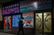 Động lực đằng sau việc người Trung Quốc mua hàng Nga trực tuyến là gì?