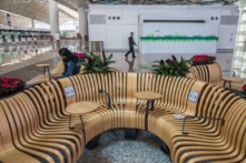 Giải cứu của Bắc Kinh khiến cổ phiếu tăng vọt sau khi lao dốc trên thị trường chứng khoán Trung Quốc