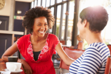 Nhấn nút ‘Tạm dừng’ với những lời tục tĩu