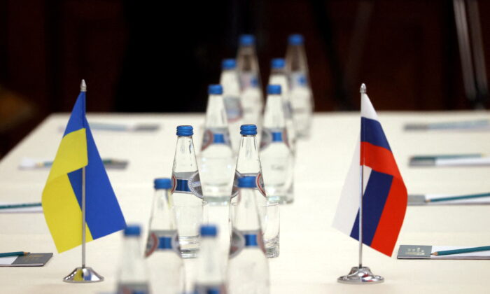 Vòng thứ hai của cuộc đàm phán giữa Nga-Ukraine được hoãn đến ngày 03/03