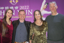 Shen Yun nối kết khán giả thành phố Salt Lake lại với nhau