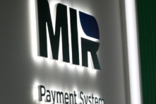 Nga quay sang Trung Quốc để có vi mạch bán dẫn cho nhu cầu thẻ ngân hàng nội địa