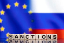 Các lệnh trừng phạt mới của EU có thể phản tác dụng và làm lợi cho Trung Quốc