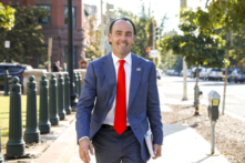 Cuộc chiến Nga-Ukraine làm lu mờ mối đe dọa của đồng nhân dân tệ điện toán Trung Quốc