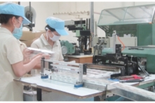 Tin Việt Nam ngày 26/4: Sẽ tăng thuế tiêu thụ đặc biệt với thuốc lá, bia, rượu; mưa lớn/bão có thể xuất hiện trong dịp 30/4-1/5