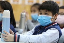 Tin Việt Nam ngày 5/4: Bắt giữ em gái Chủ tịch tập đoàn FLC, Hà Nội cho học sinh lớp 1-6 đến trường học trực tiếp