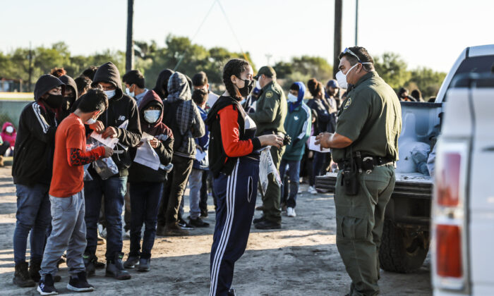 Lực lượng tuần tra biên giới chuẩn bị đối mặt với làn sóng nhập cư bất hợp pháp mới