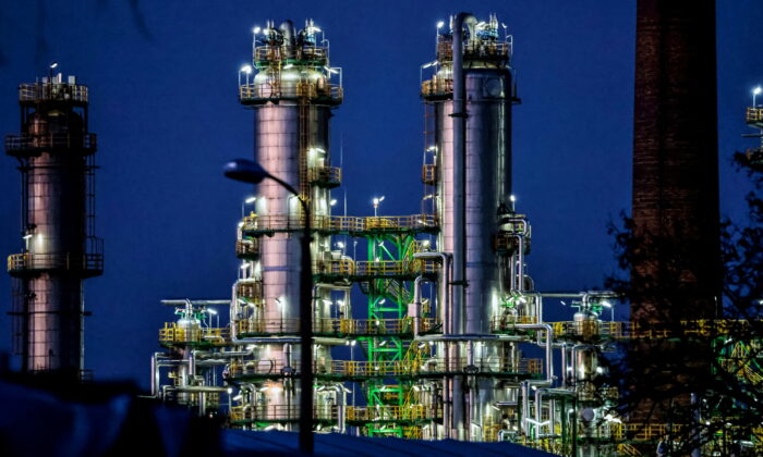 Chính phủ Đức nắm quyền kiểm soát công ty con của Gazprom tại Đức