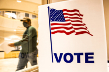 Một vận mệnh bấp bênh cho Hoa Kỳ và phương Tây