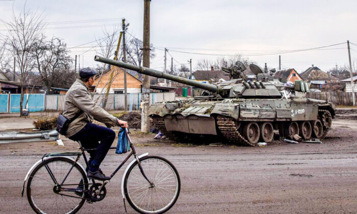 Chiến tranh đang ảnh hưởng như thế nào đến các công ty và nhân viên ở Ukraine
