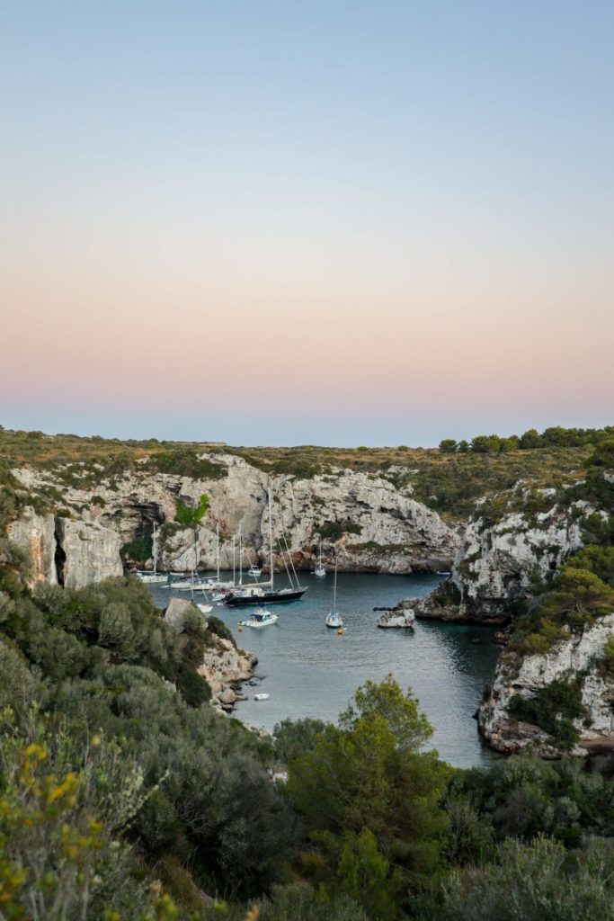 đảo Menorca ở Địa Trung Hải